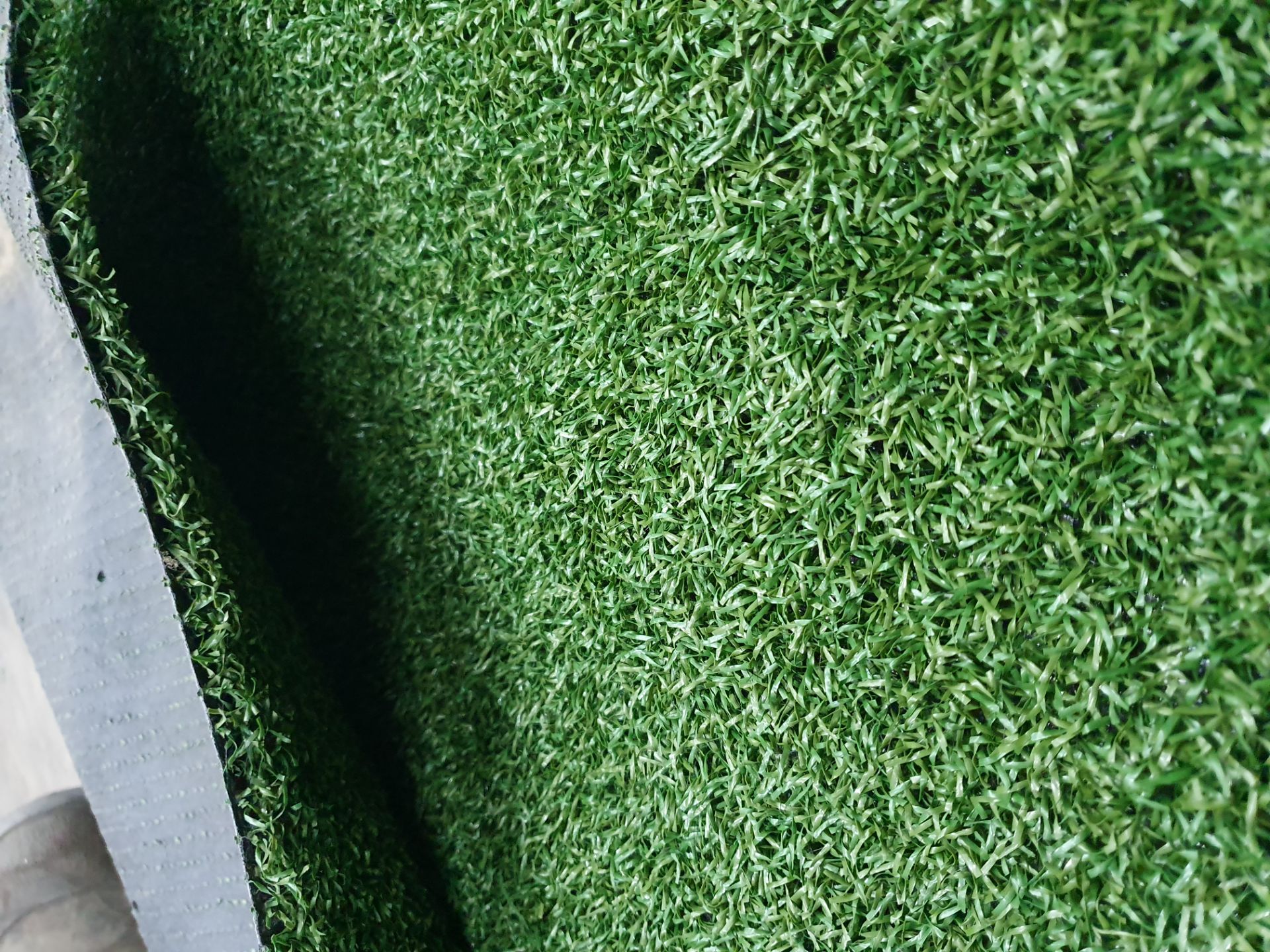 Roll of Green Artificial Grass | Approximate size: 4m x 3m - Image 2 of 2