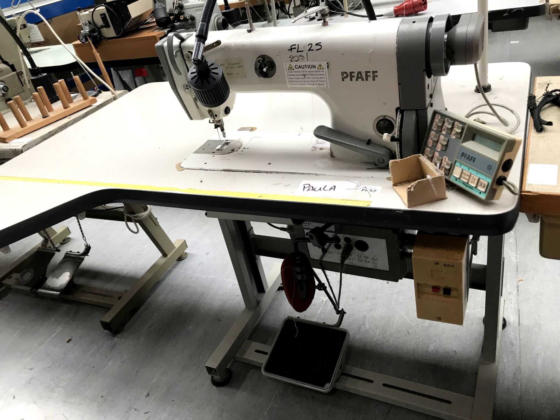 PFAFF KI-481-G single needle lockstitch sewing machine - Image 2 of 5