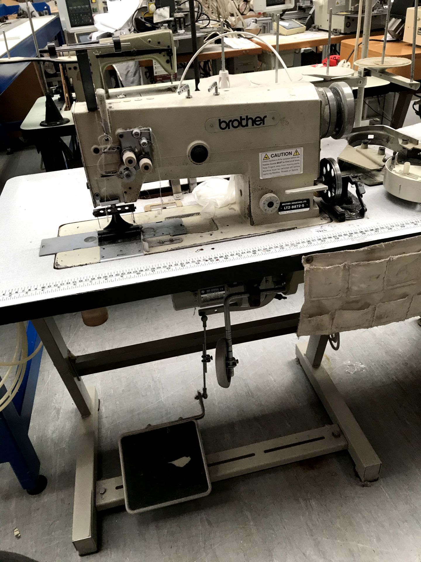 Brother LT2-B872-5 double needle drop feed lockstitch sewing machine - Image 2 of 5