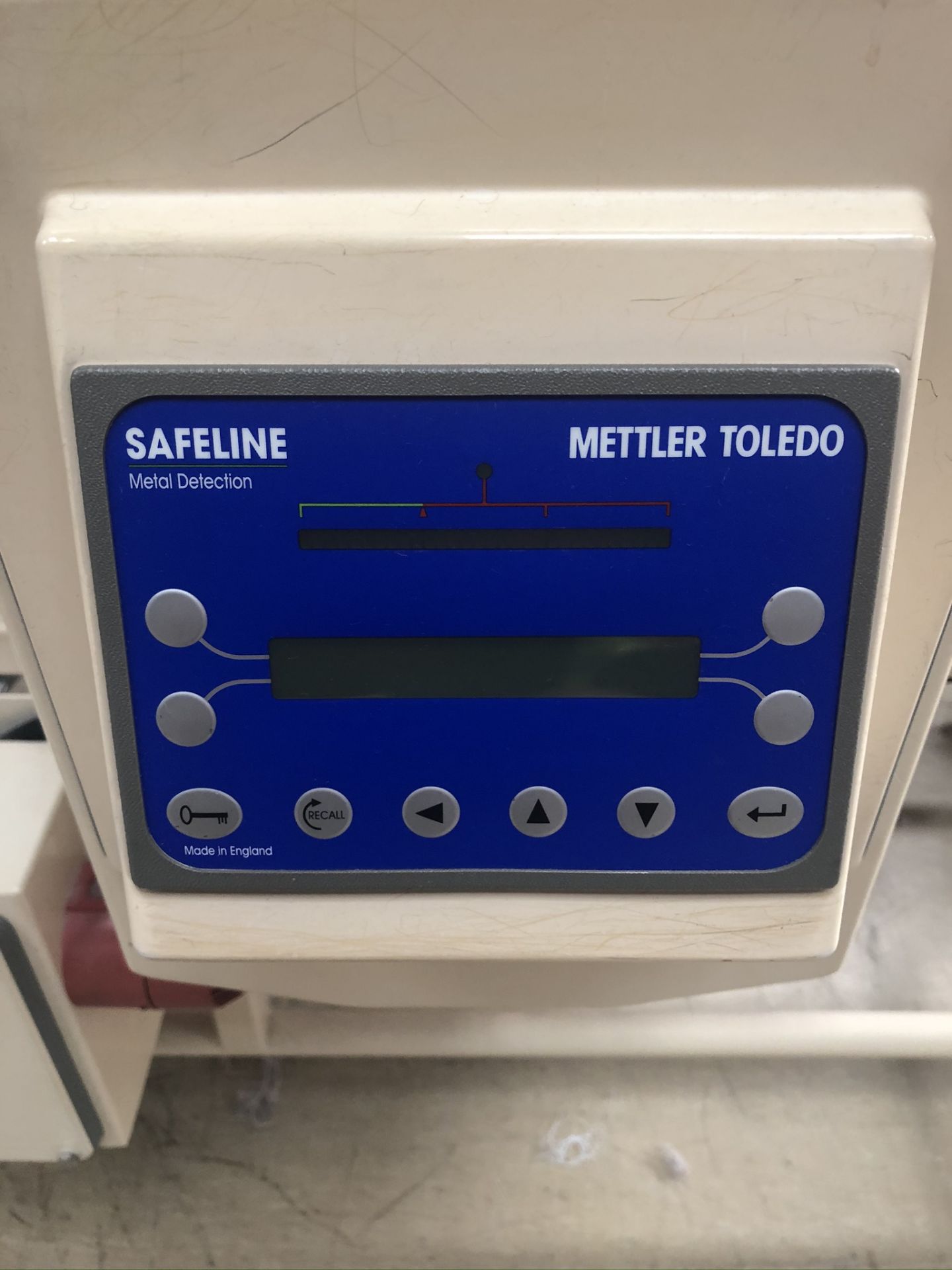 Mettler Toledo Safe Safeline V3 textile metal detector - Image 4 of 8