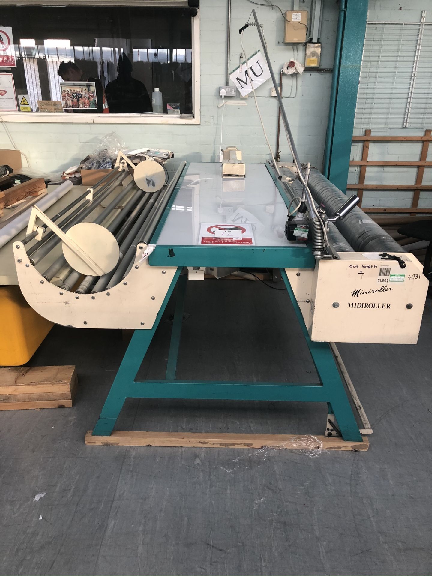 Miniroller MidiRoller Fabric Cutting Machine - Image 2 of 7