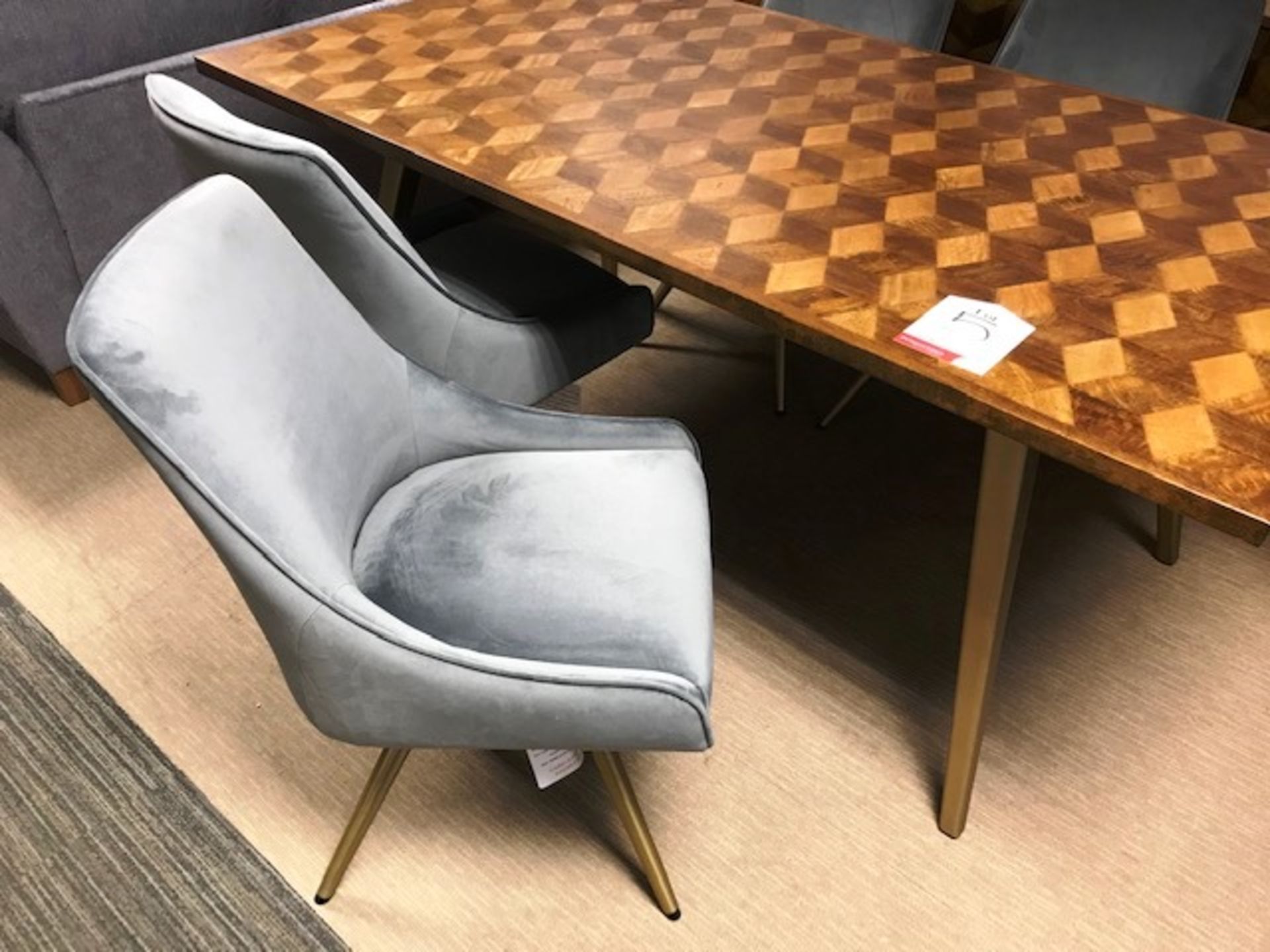 Ex Display Baker Bedford BX02 Boxer Collection 180cm Parquetry Top Dining Table w/ 4 x Grey Amy Dini - Image 2 of 2