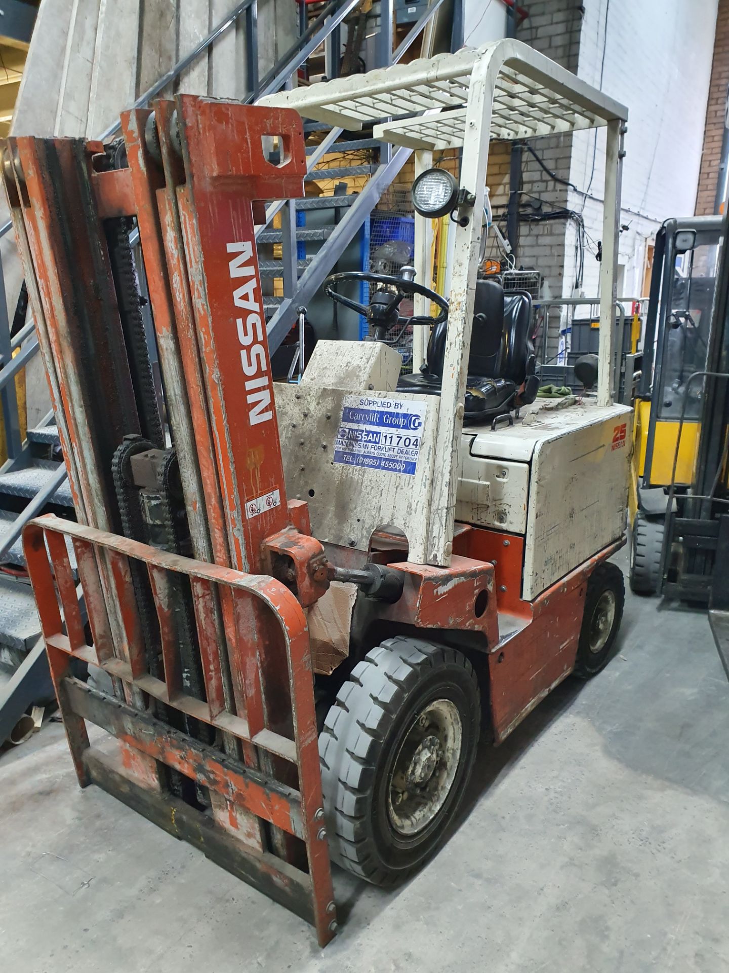 Nissan UB02L25U 2.5T Electric Forklift Truck w/ Charger | Hours: 6279