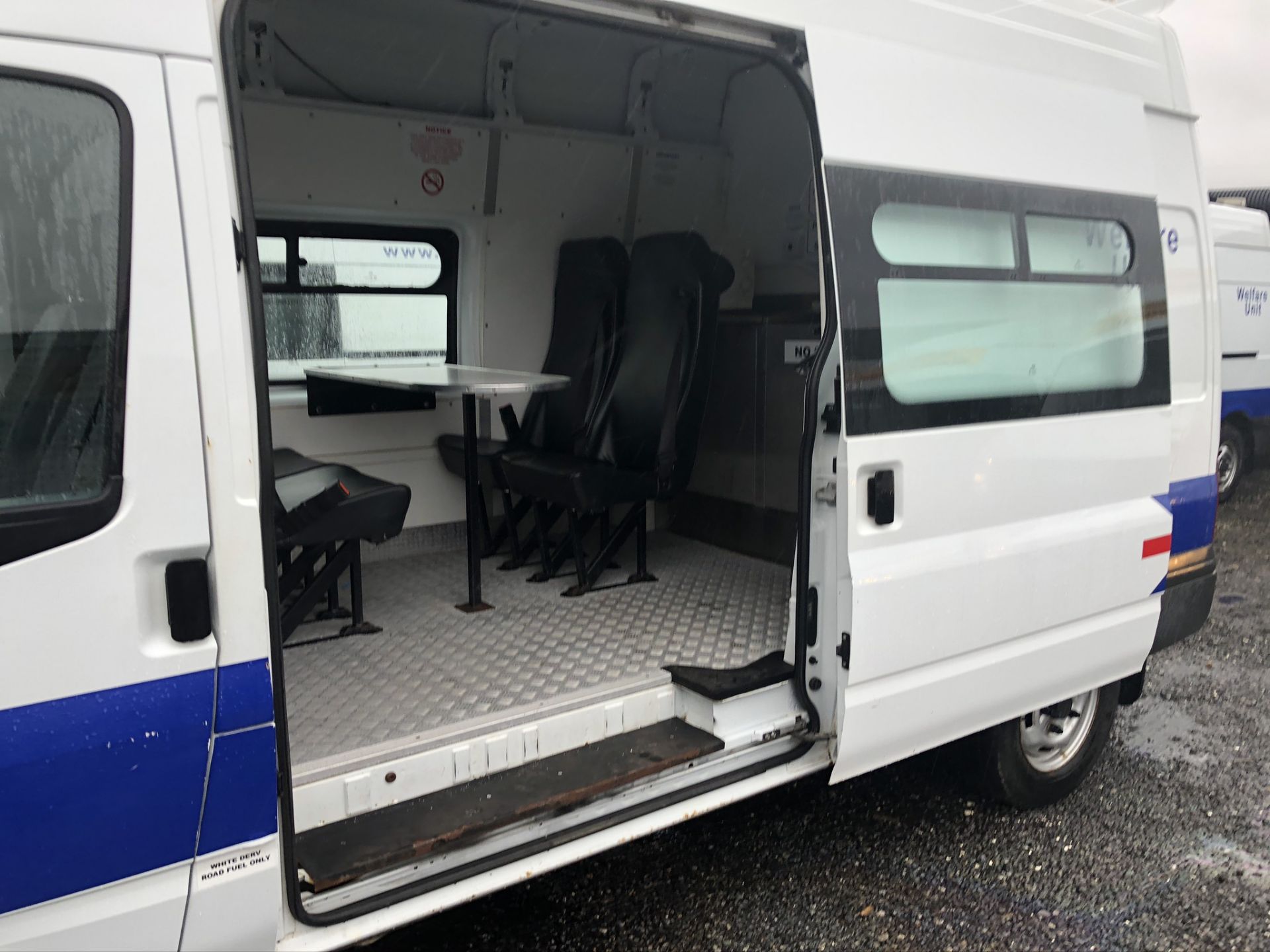 Ford Transit Welfare Van | MF13 OPU | 74,570 miles - Image 9 of 15