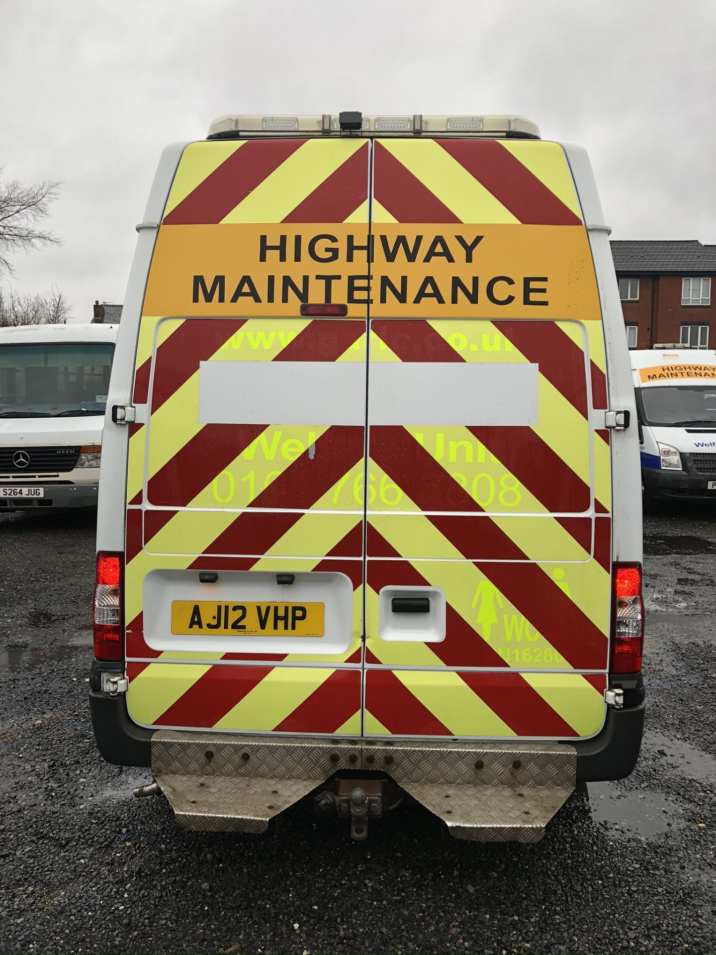 Ford Transit Welfare Van | AJ12 VHP | 72,338 miles - Image 5 of 16