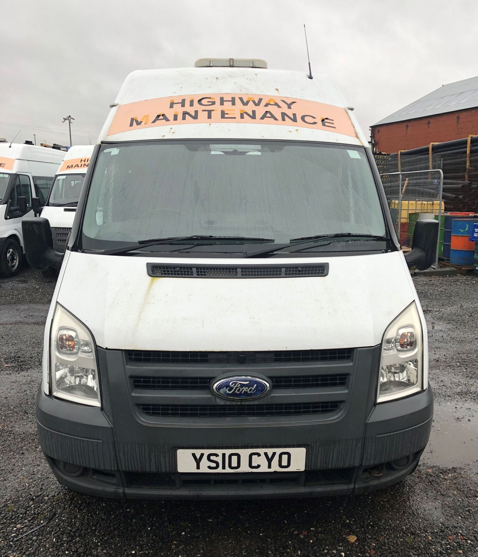 Ford Transit Welfare Van | YS10 CYO | 131,876 miles - Image 2 of 17