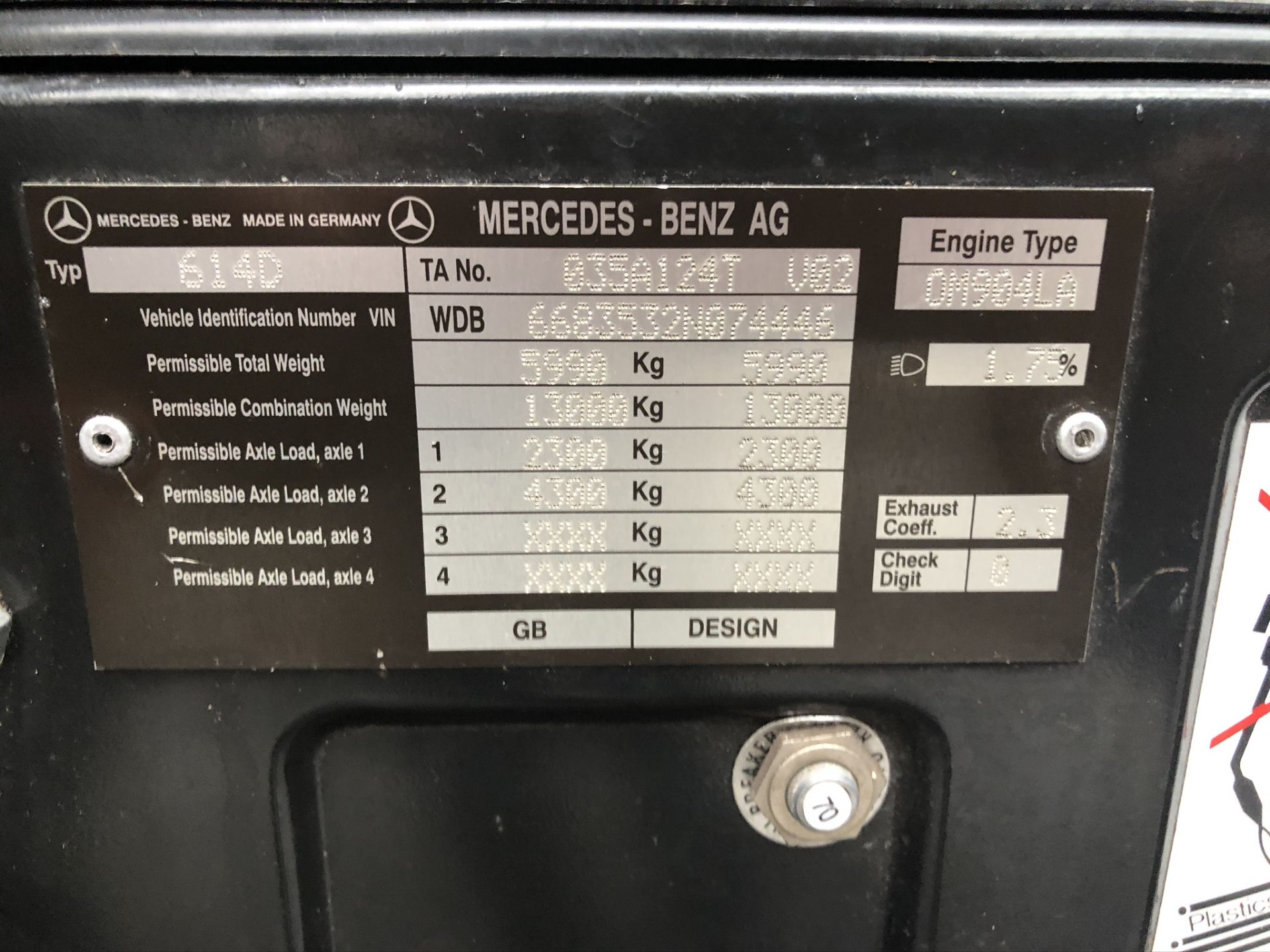 Mercedes-Benz Vario Diesel 11 Seater Minibus | S264 JUG | 192,965KM - Image 6 of 15