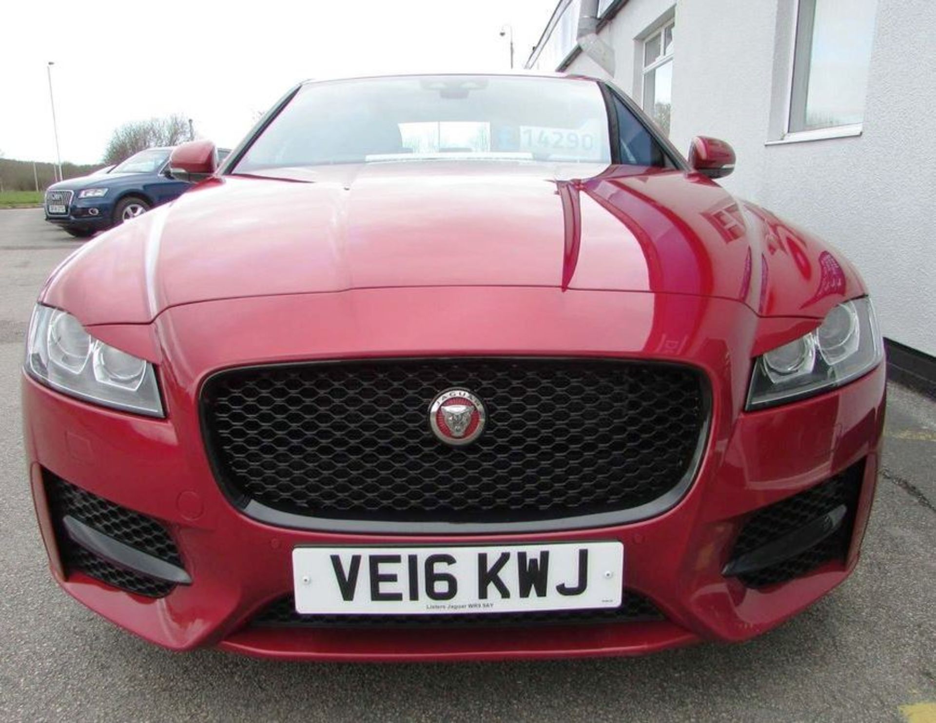 Jaguar XF 2.0d R-Sport Auto (s/s) 4dr | Reg: VE16 KWJ | Mileage: 59,000 | Forecourt Price £13,690 - Image 2 of 14