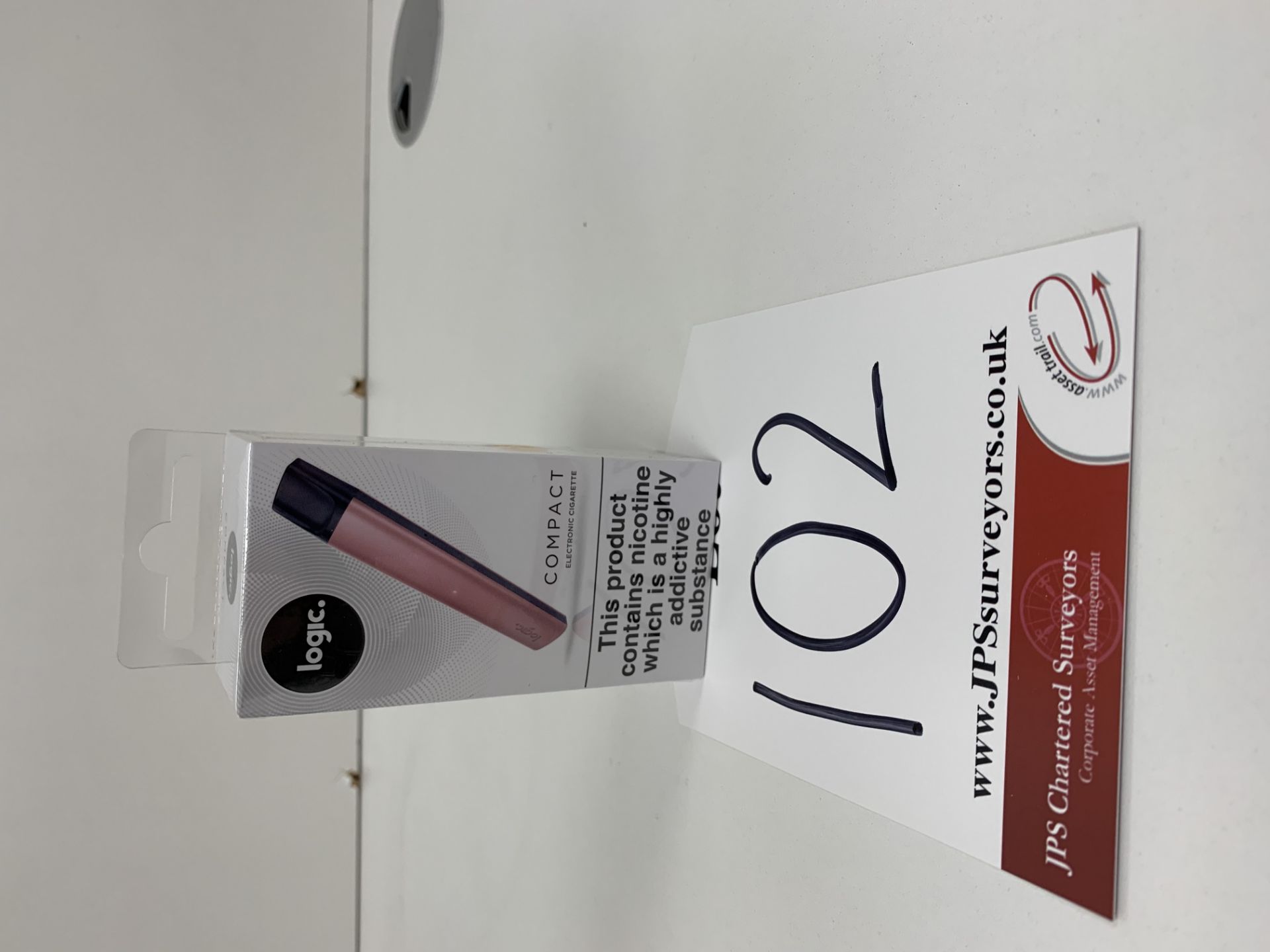 1 x BNIB logic pink Compact electonice cigarette |5000143982527