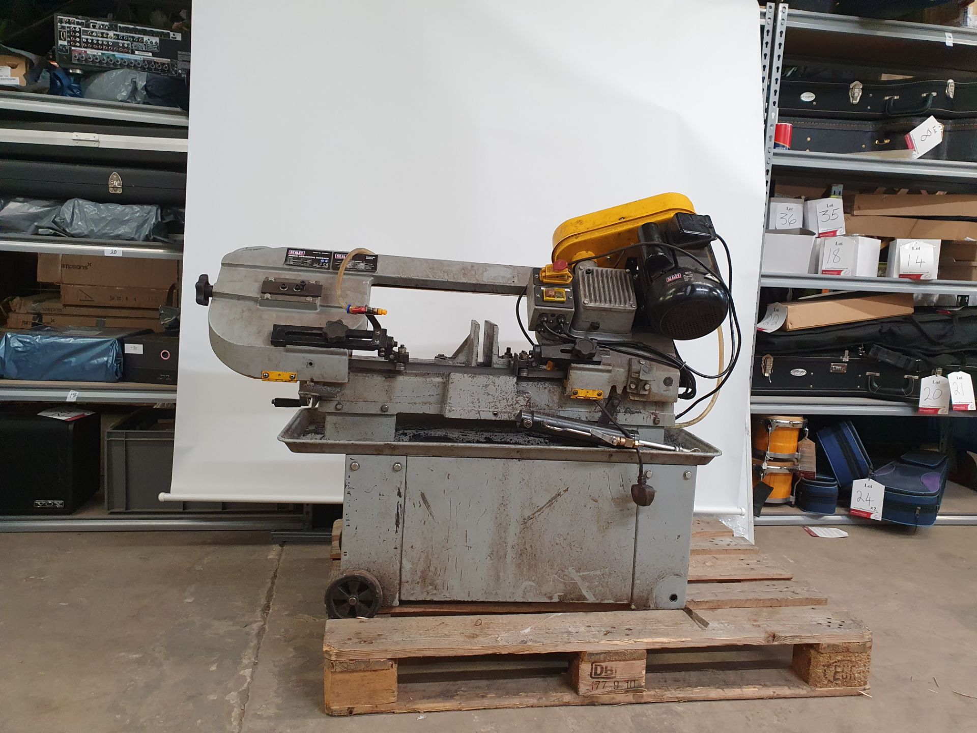 Sealey SM35CE 300mm Horizontal Bandsaw - Image 6 of 7