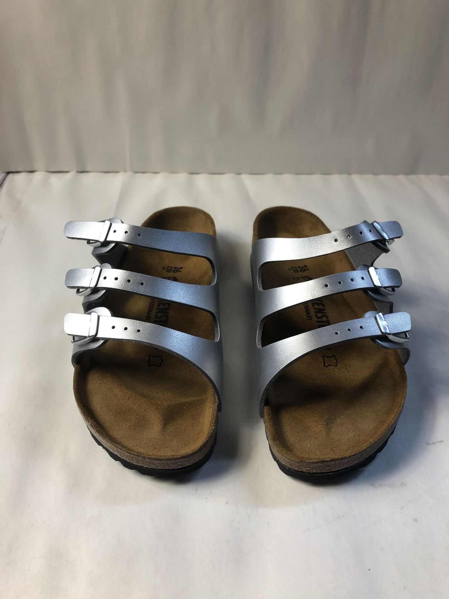 Birkenstock Florida Birko-Flor Narrow Fit Womens Sandals, Silver (Silver), 3 UK (36 EU) 3 UK Women’s - Image 3 of 3