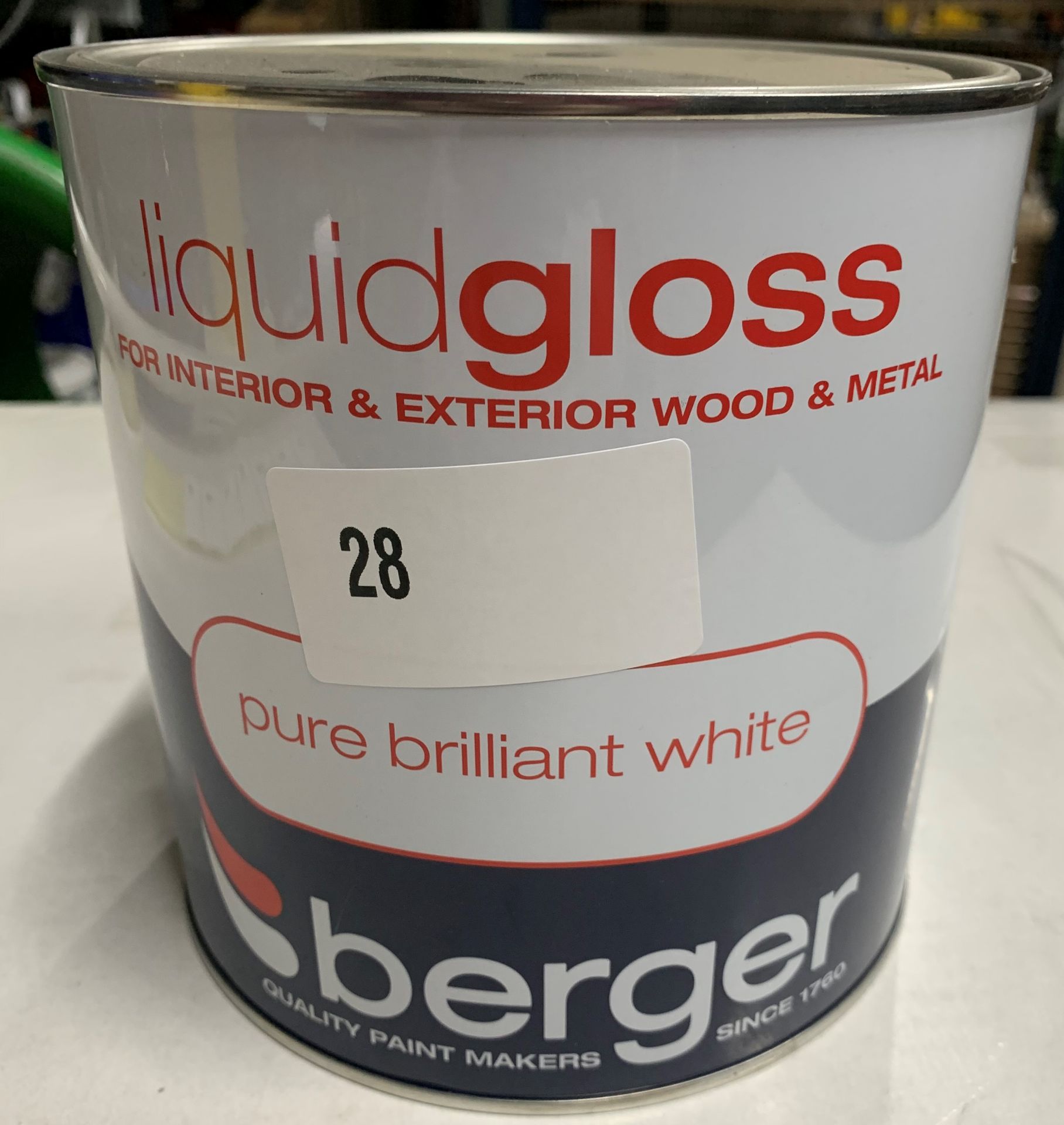 4 x 2.5 litre tins of Berger liquid gloss various coloured paints