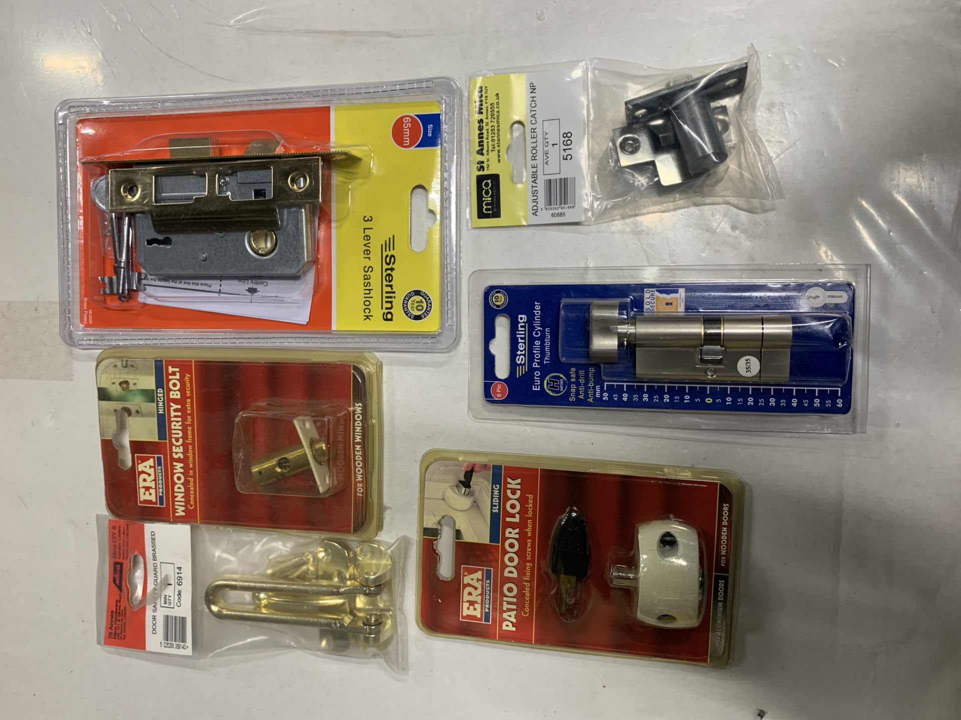 Mixed lot of Security locks/catches