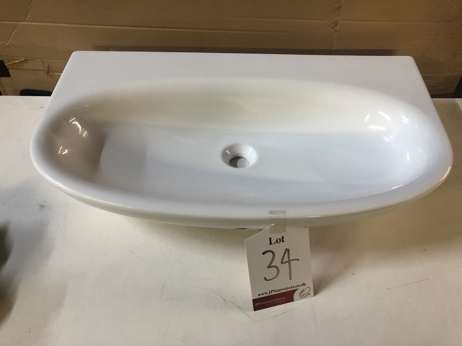 Ex Display Unbranded Ceramic Washbasin - Image 3 of 5