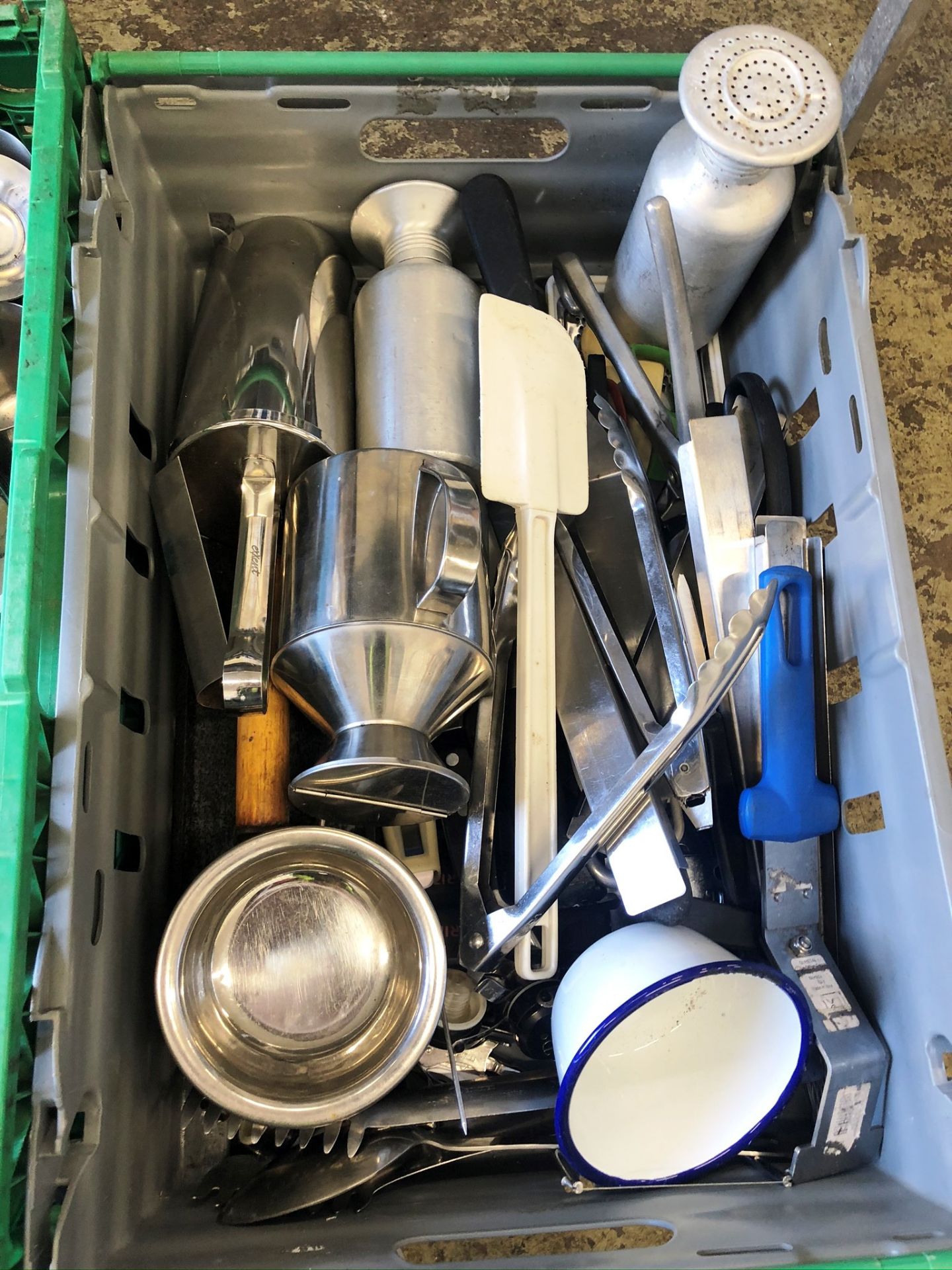 Mixed Lot of Kitchen Utensils - As Per Pictures - Image 3 of 4