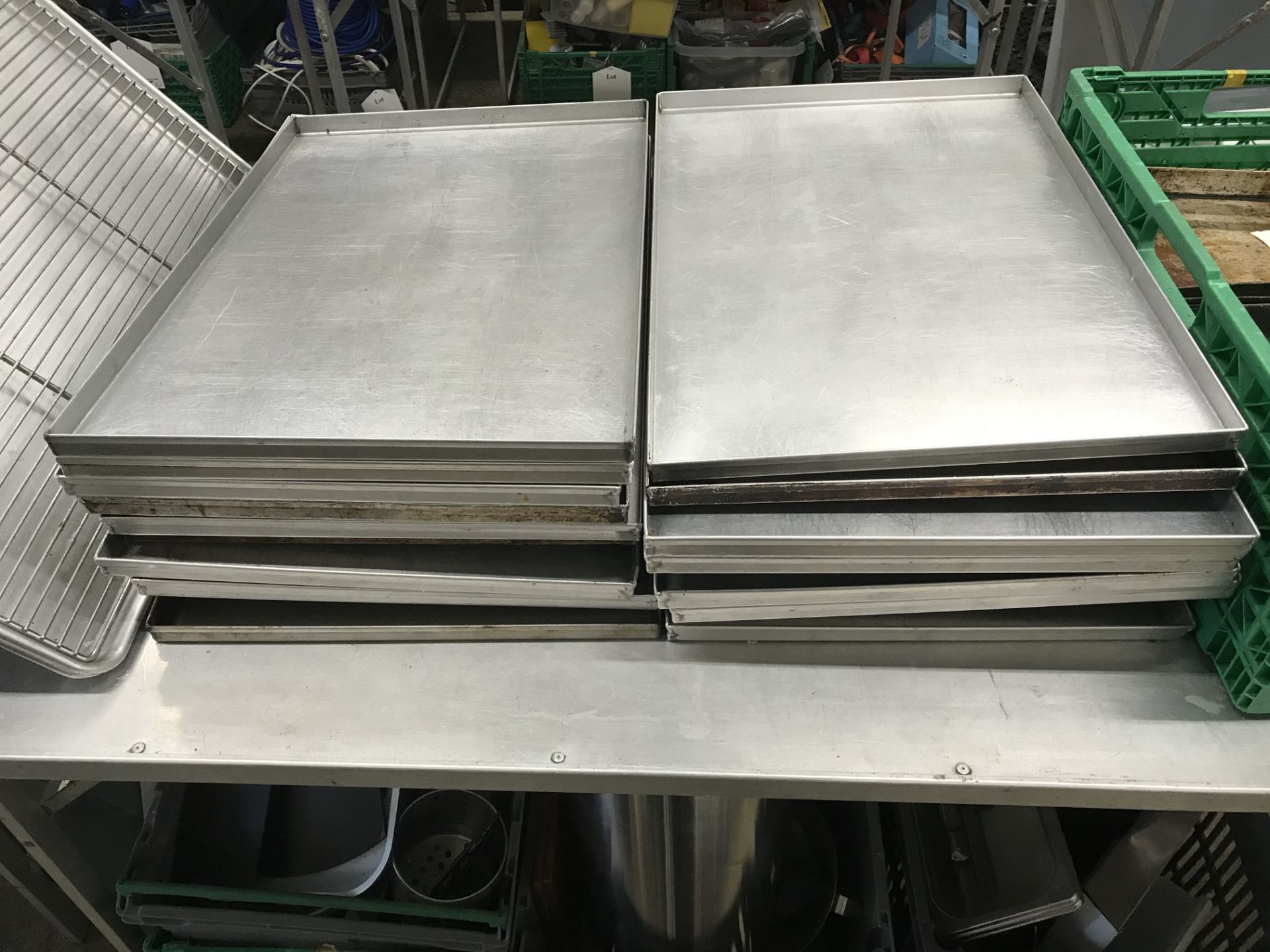 42 x Stainless Steel Baking Trays | Various Sizes - Image 3 of 4