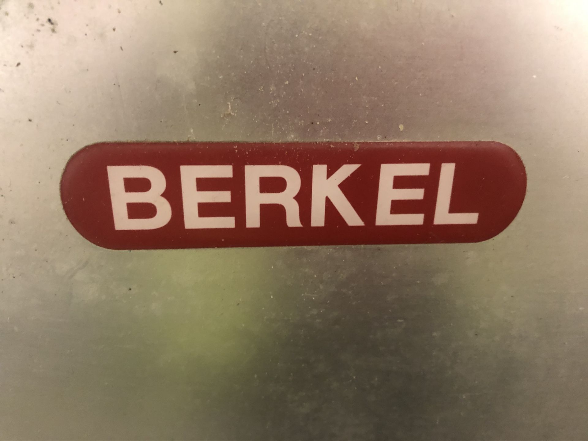 Berkel Futura BSPGM01000000 Electric Meat Slicer | YOM: 2015 - Image 4 of 6