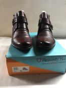 Heavenly Feet Ankle Boots. Eur 41