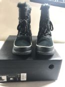 Sorel Boots. UK 5