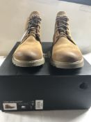 Sorel Boots. UK 10