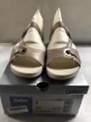 Gabor Sandals. UK 7