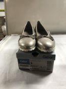 Gabor Ballet Pumps. UK 5