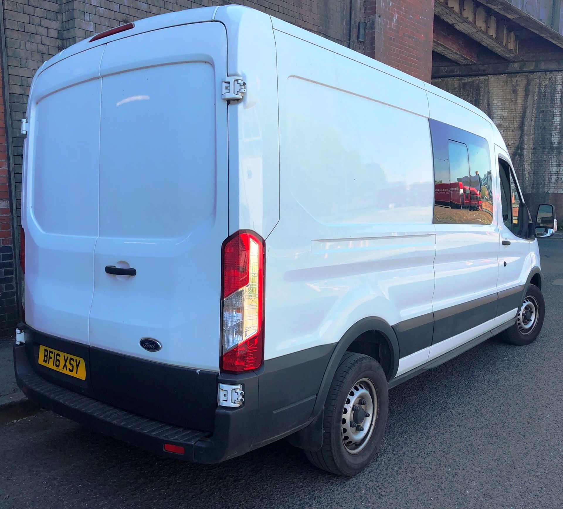 White Ford Transit 350 Econetic Tech Panel Van | Reg: BF16 XSY| 7 Seater | Mileage: 46,808 - Image 5 of 9