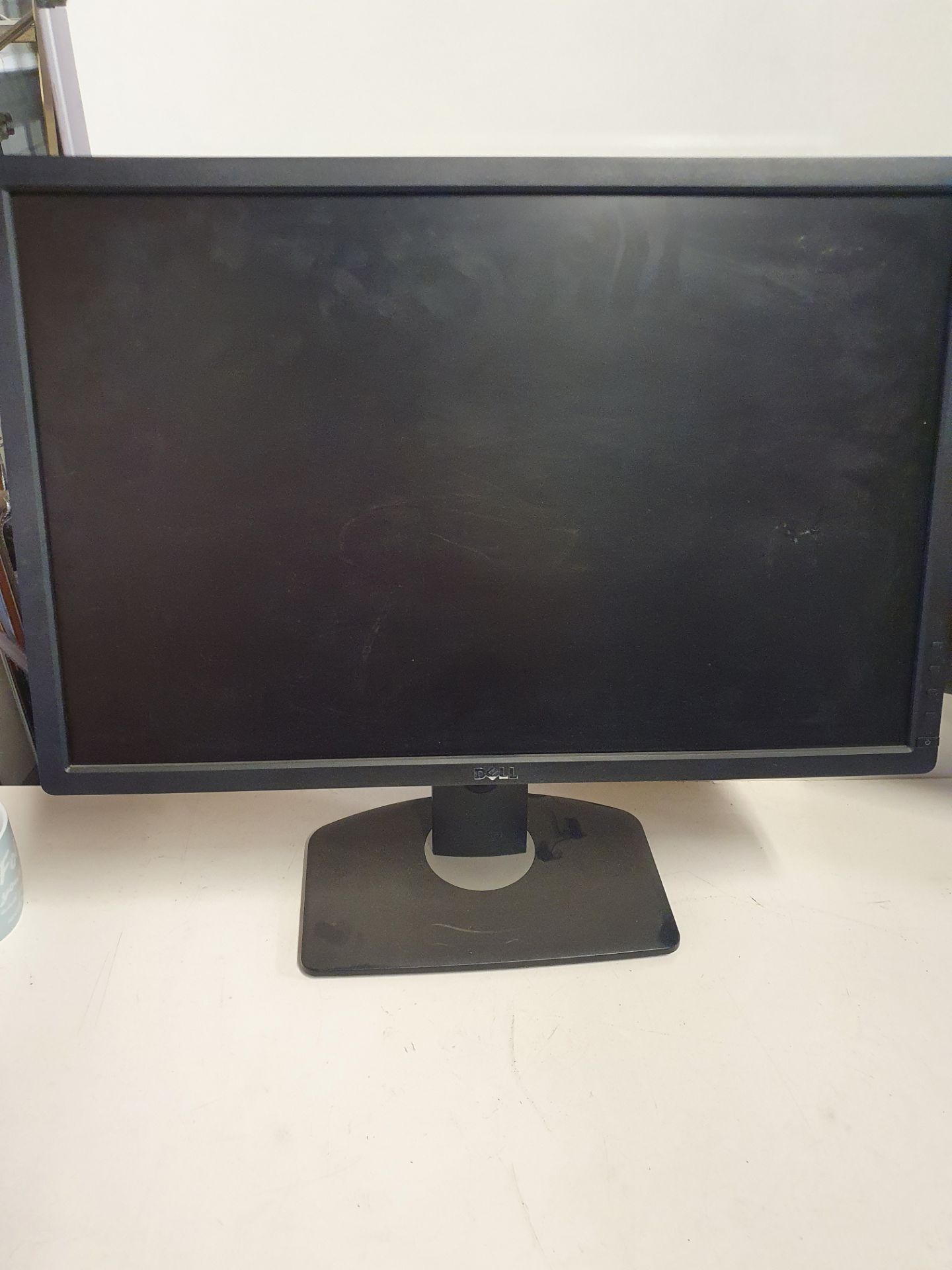 4 x Dell U2412M 24'' LCD computer monitors - Image 2 of 2