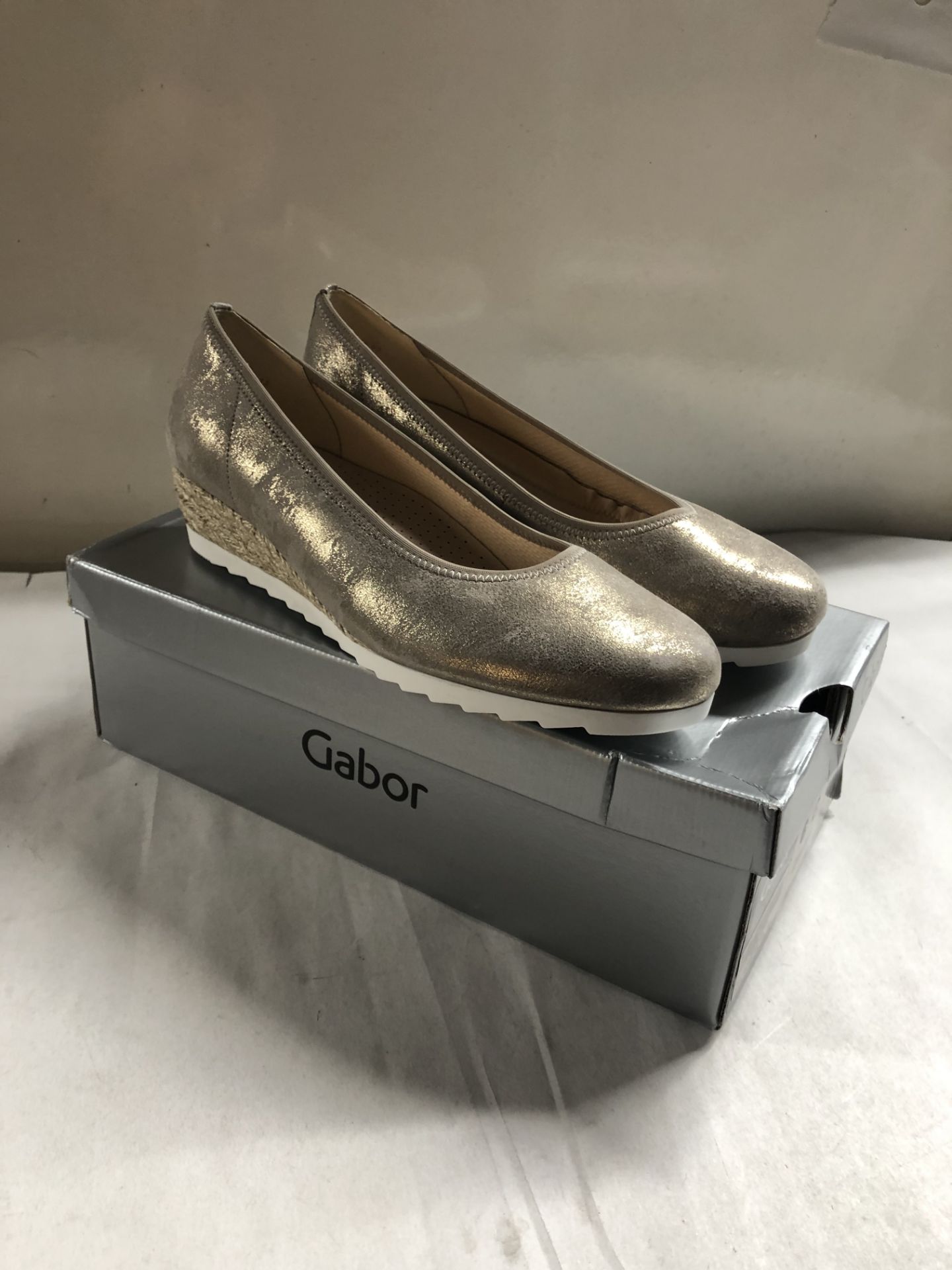 Gabor Wedge Shoes. UK 6 - Image 2 of 4