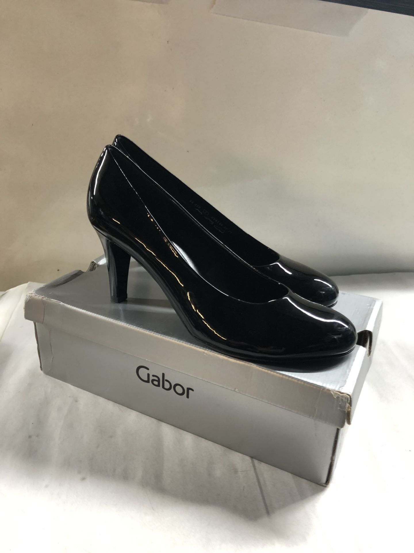 Gabor Court Shoe. UK 7