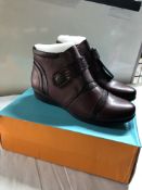 Heavenly Feet Ankle Boots. Eur 41