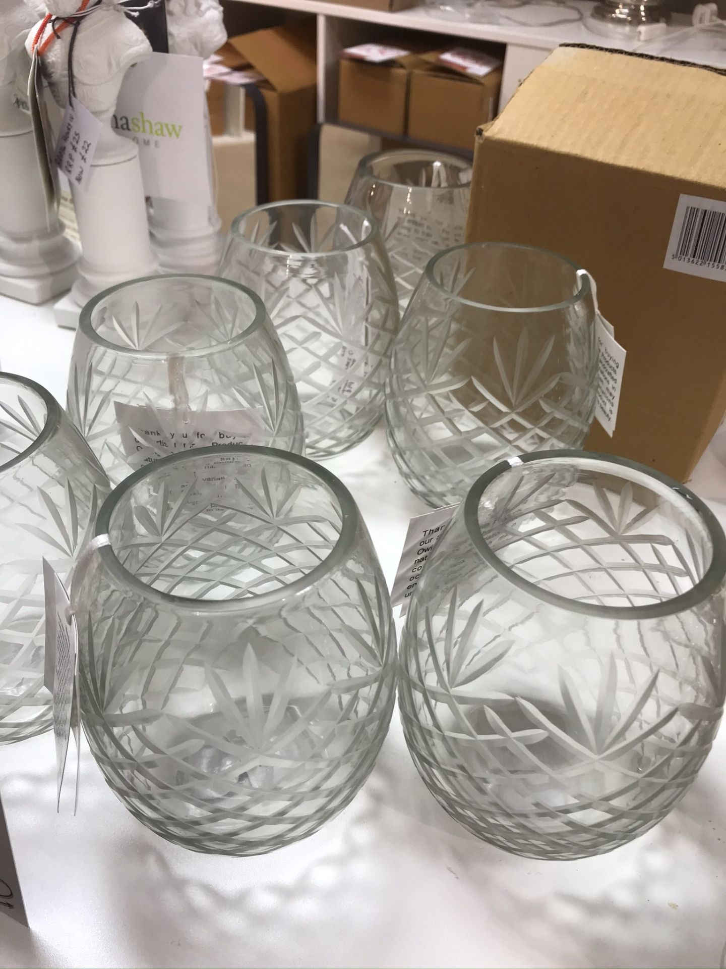 8 x Ex Display Redhead 700932 Glass Cut Diamond Vases | RRP£120 - Image 2 of 5