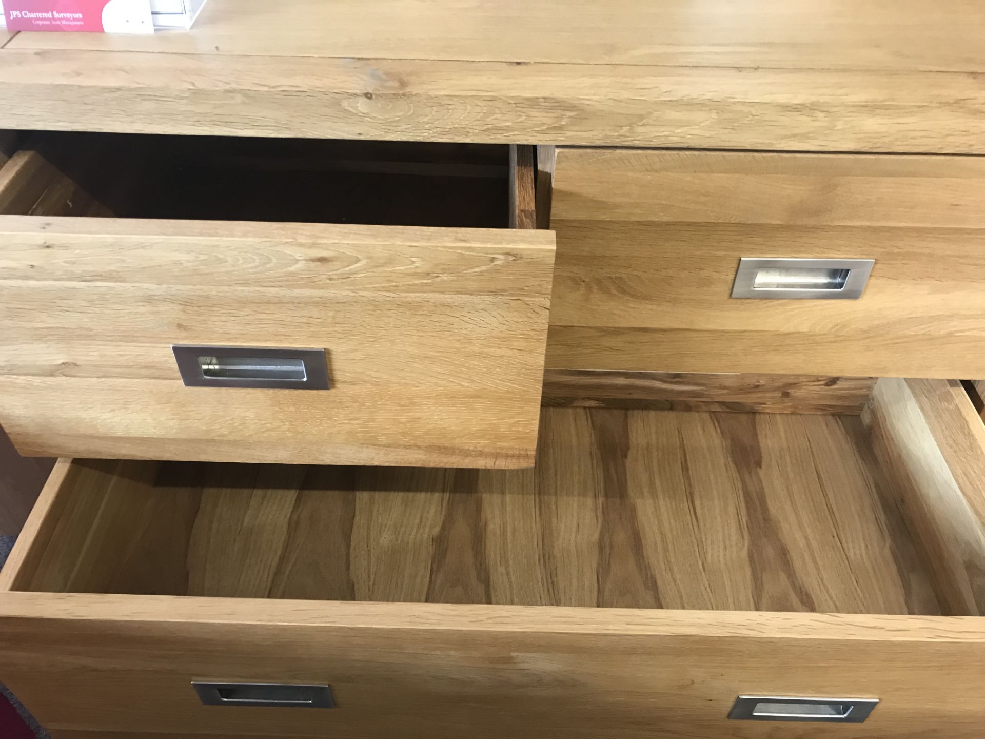 Ex Display Savona 2 Over 3 Chest | RRP£625 - Image 2 of 2