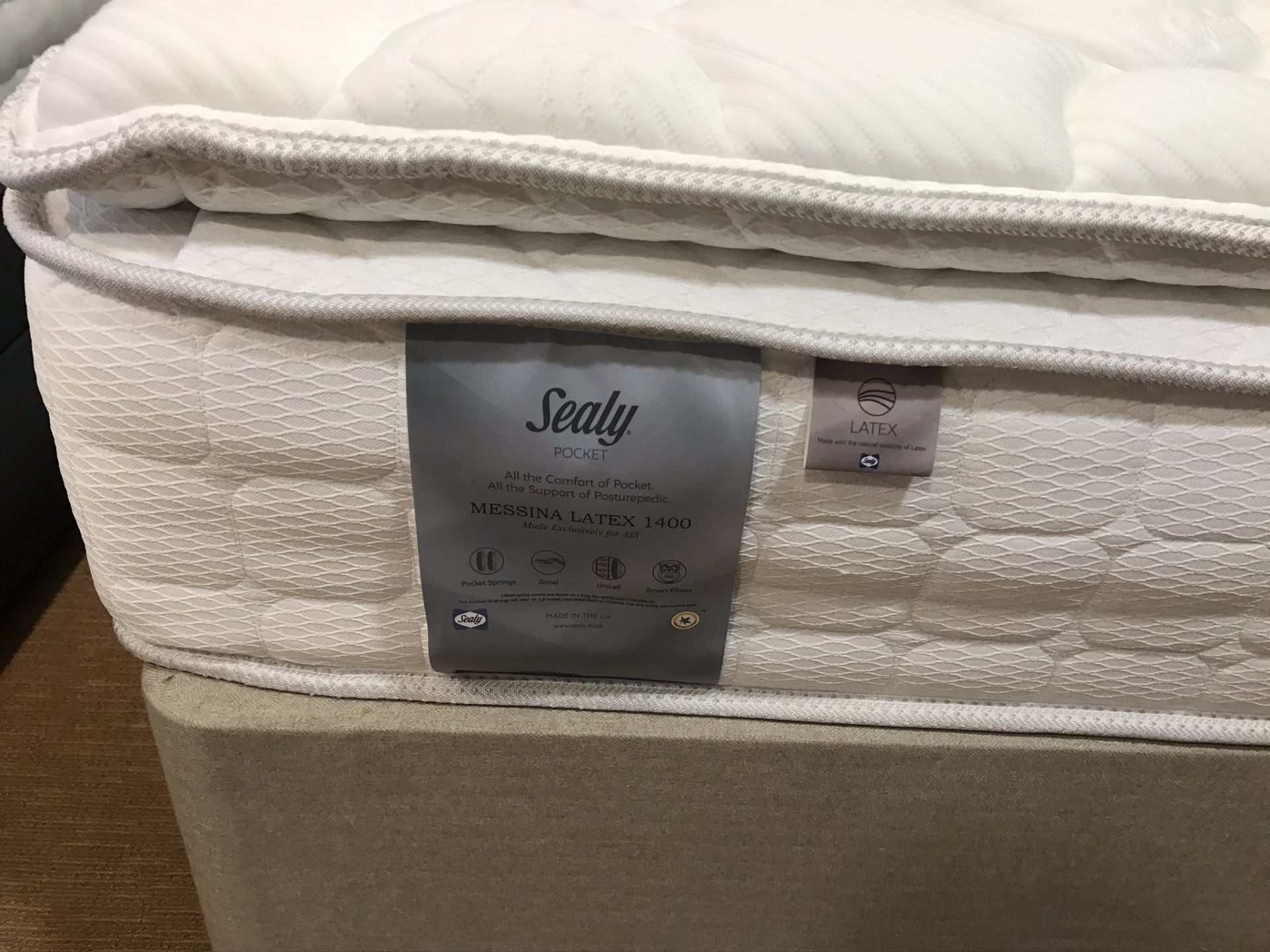 Ex Display Sealy Messina Latex 1400 Double Mattress w/ 4 Drawer Bed Frame & Headboard in Fawn | RRP£ - Image 3 of 6