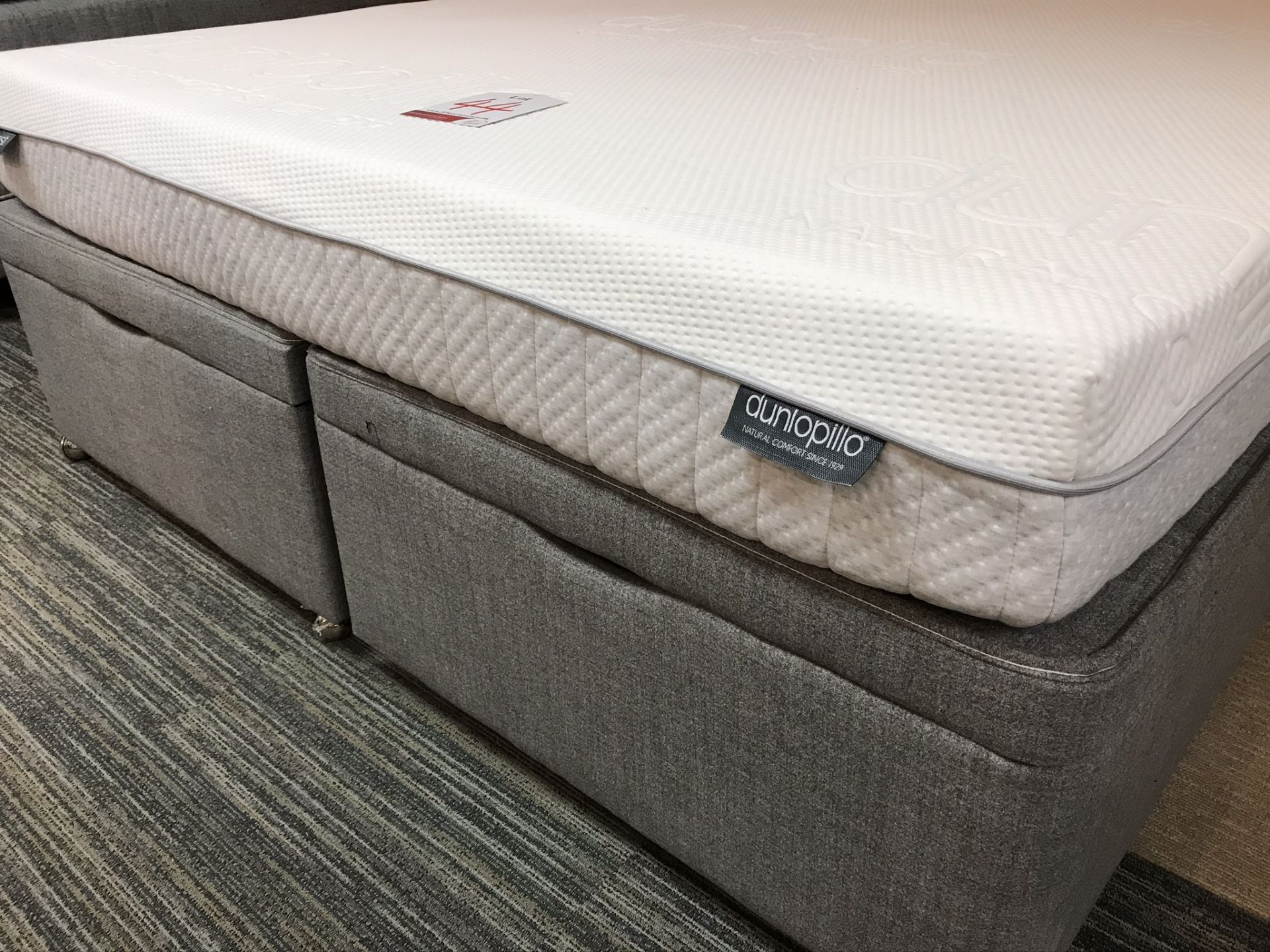 Ex Display Dunlopillo King Size Firm Rest Mattress w/ Manual Ottoman Frame & Extra Height Headboard - Image 2 of 3