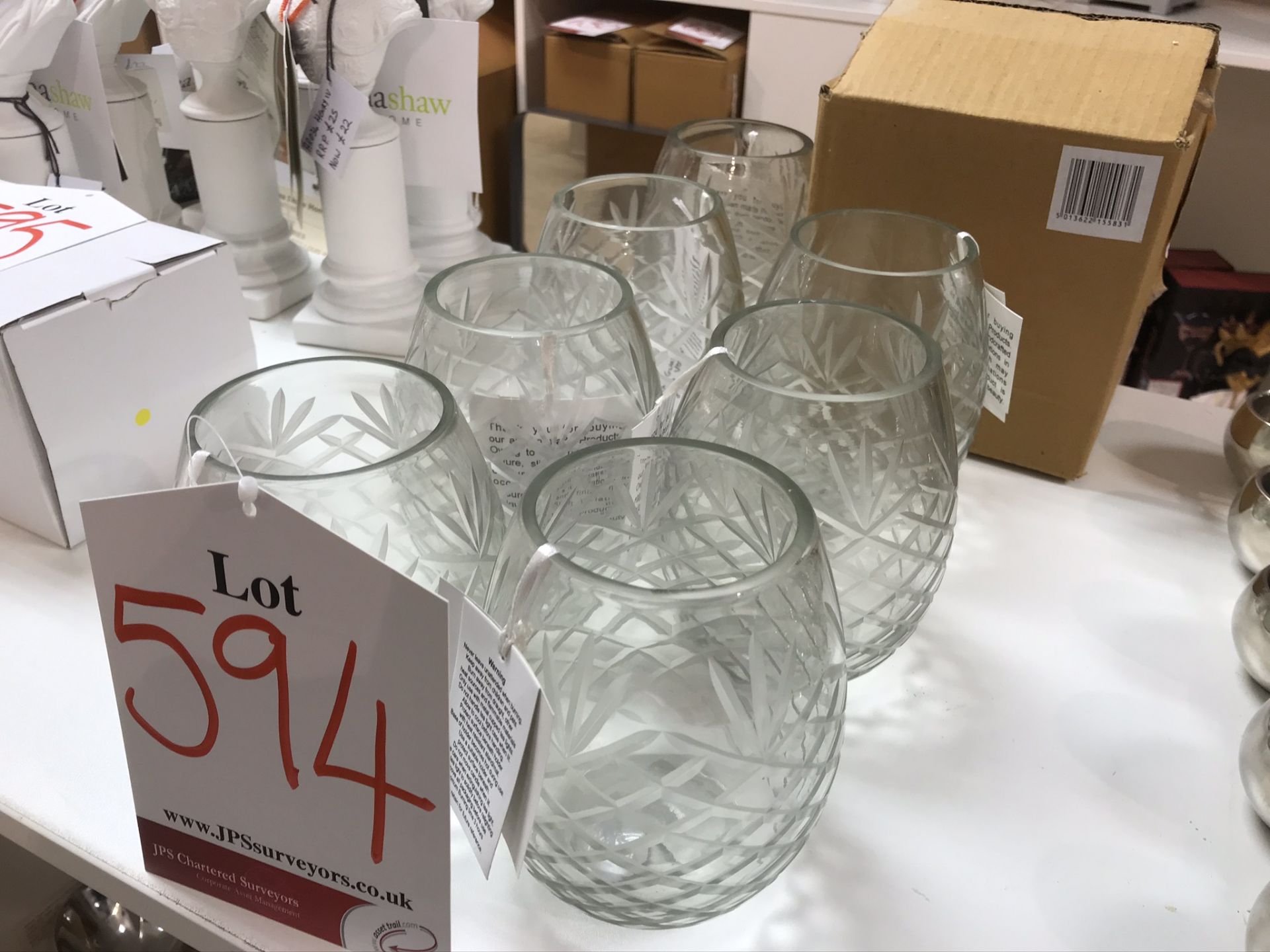 8 x Ex Display Redhead 700932 Glass Cut Diamond Vases | RRP£120