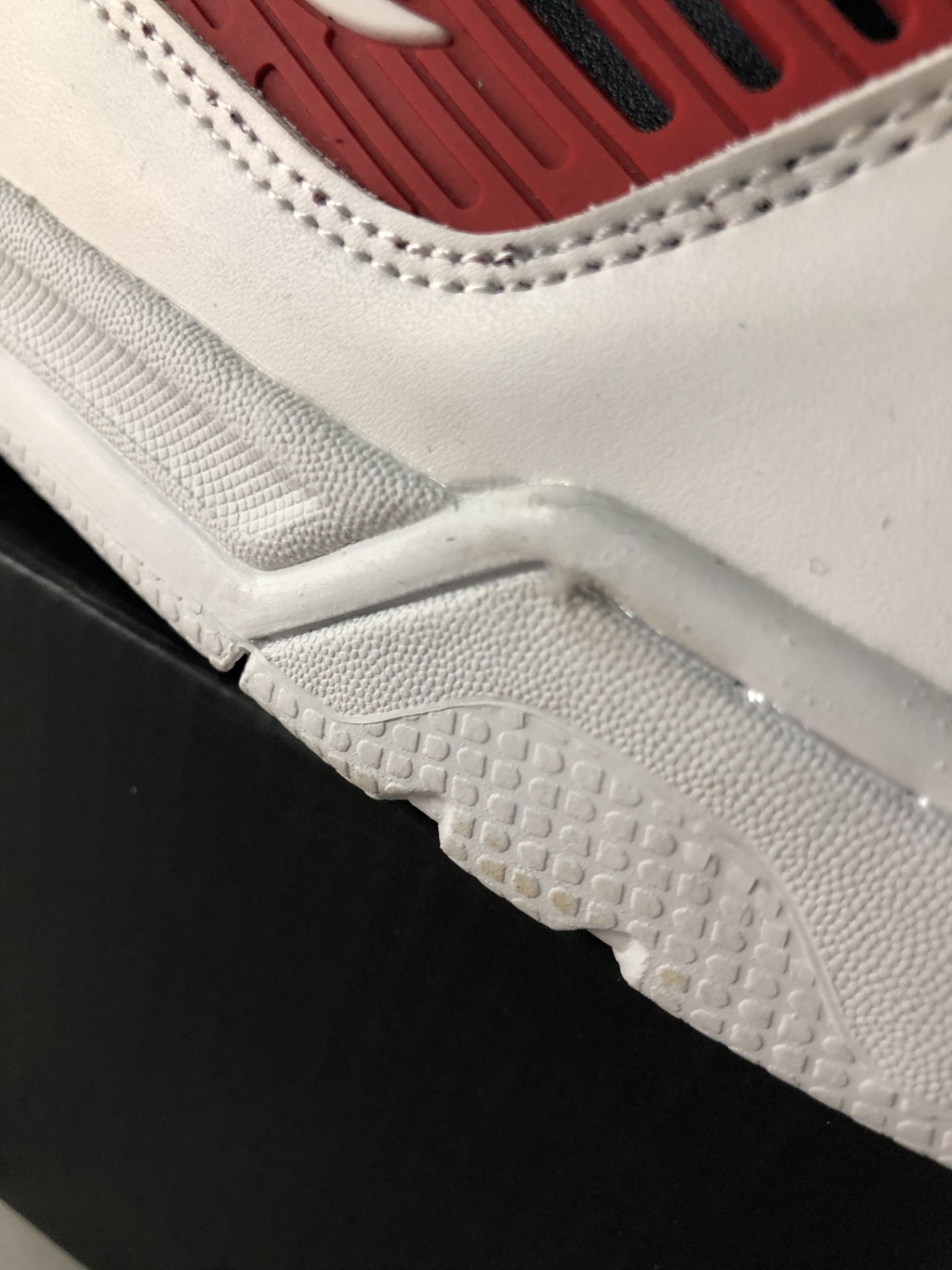 Champion Trainers. UK 9.5 - Image 3 of 4