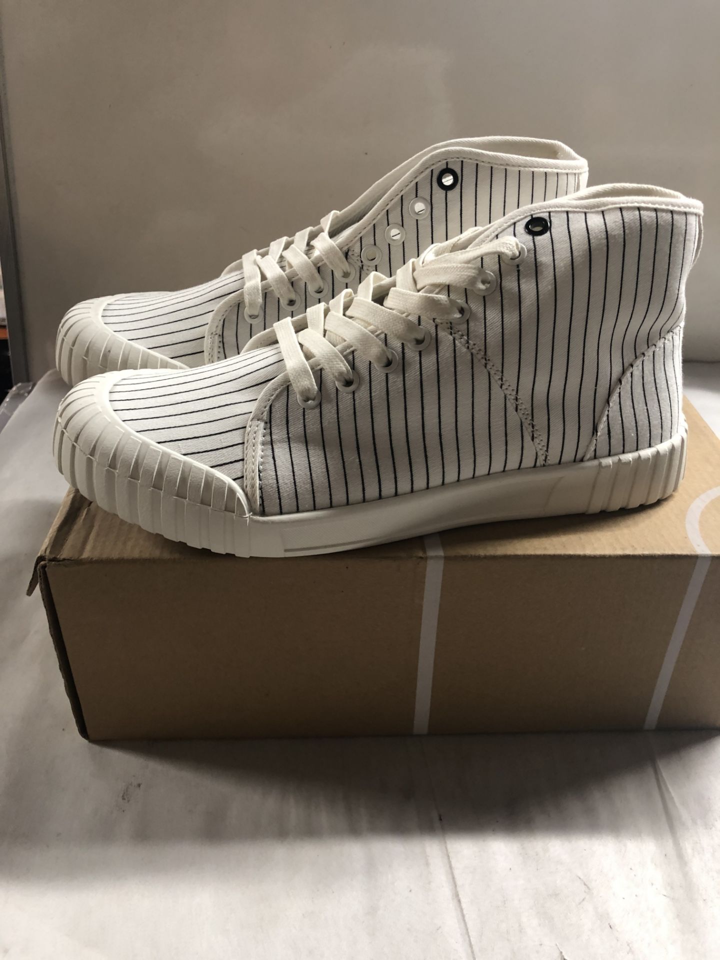 Good News High Top Sneakers. UK 10