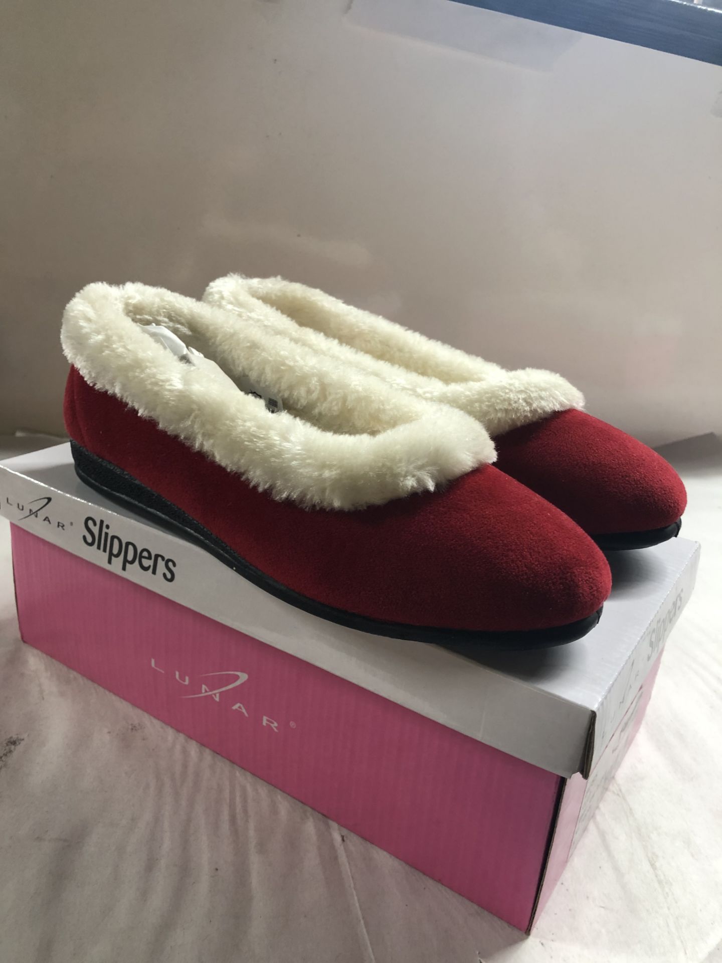 Lunar Slippers. UK 5