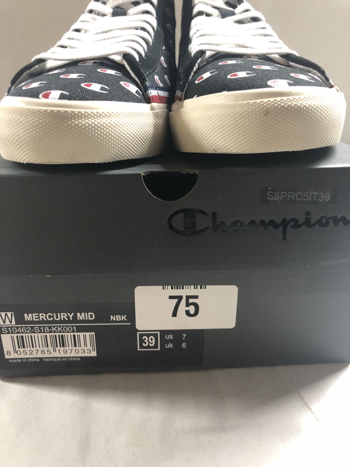 Champion High Top Sneakers. UK 6 - Image 4 of 4