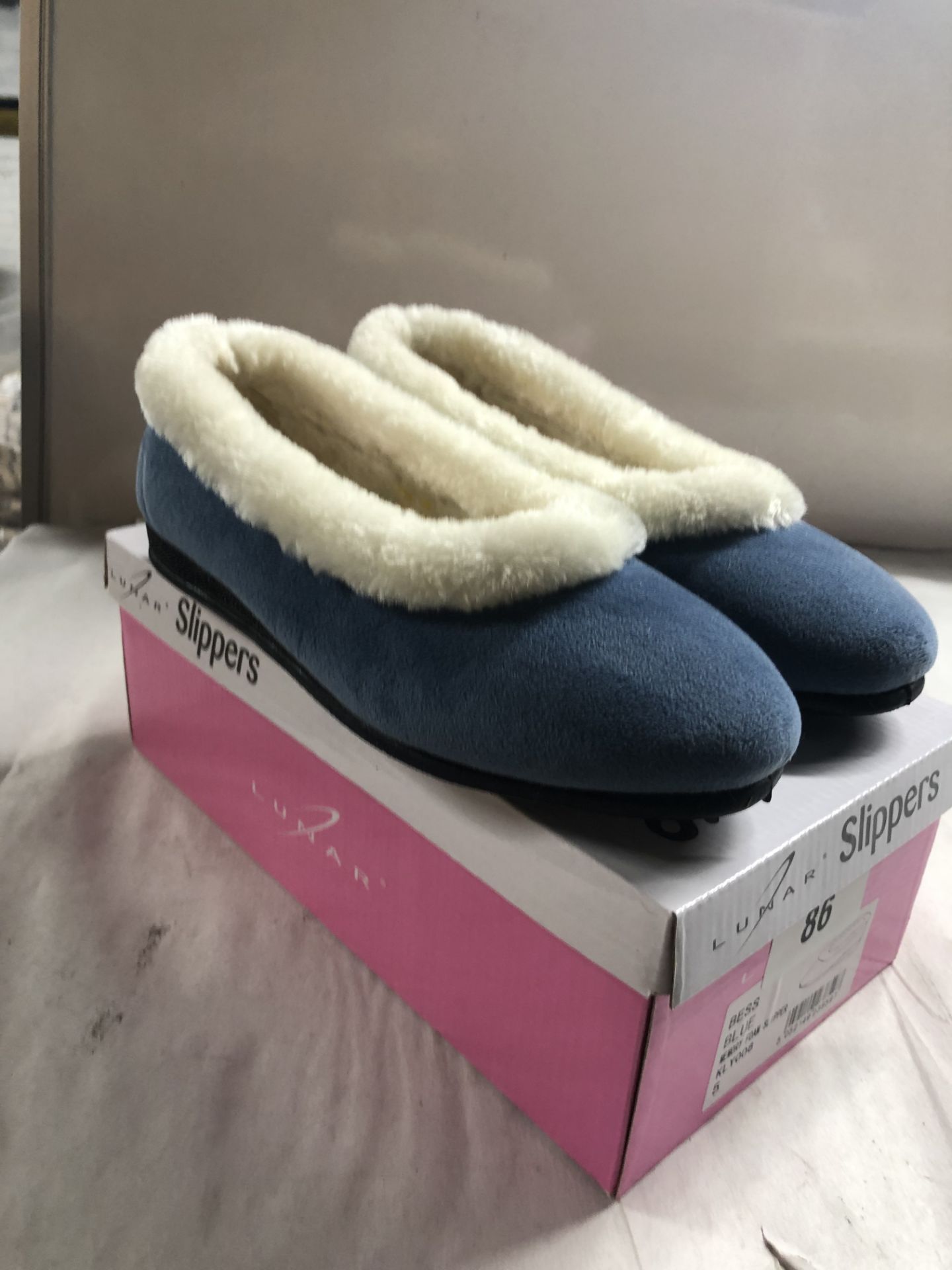 Lunar Slippers. UK 5