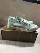 Good New Canvas Sneakers. UK 11