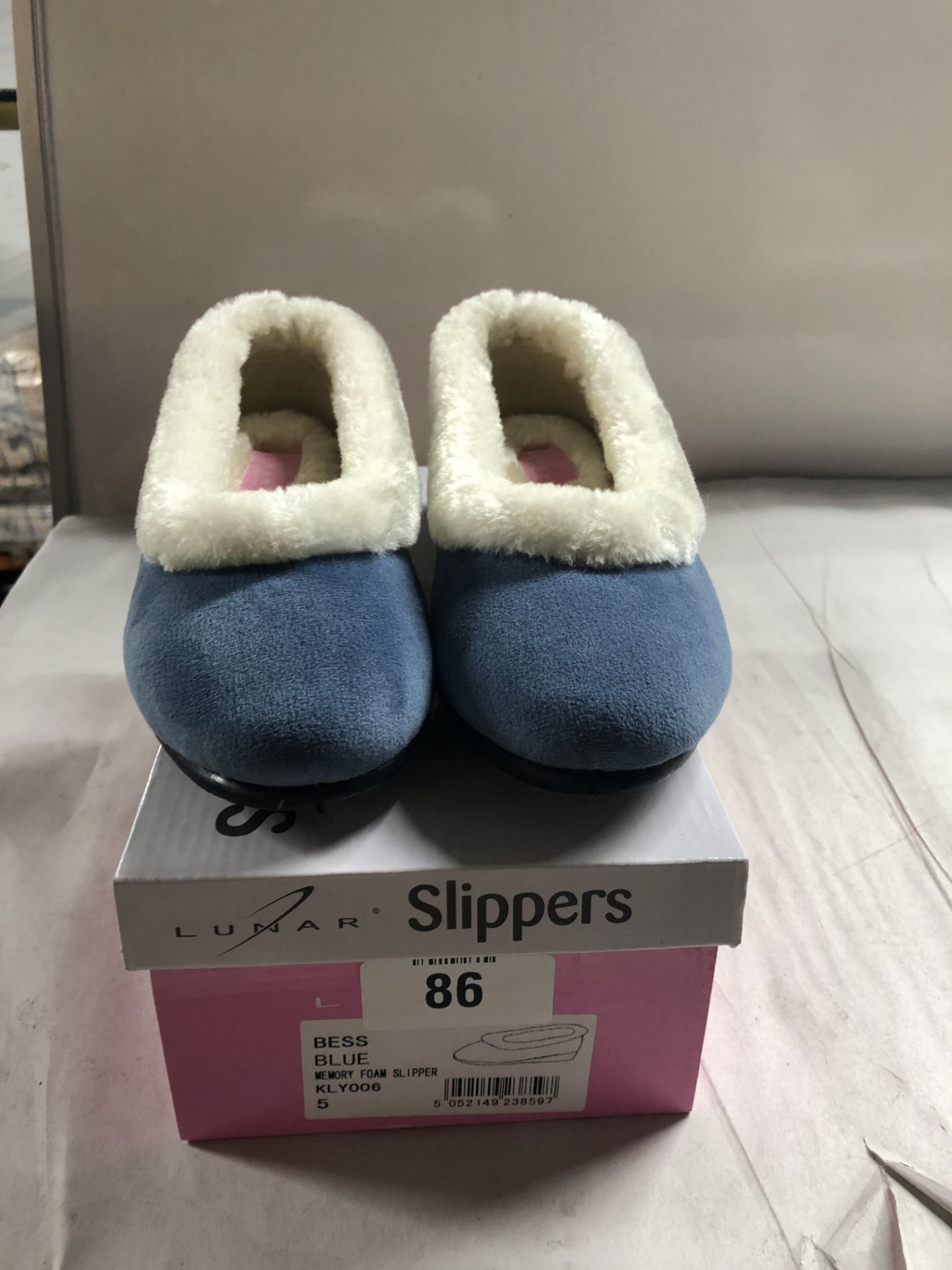 Lunar Slippers. UK 5 - Image 2 of 3