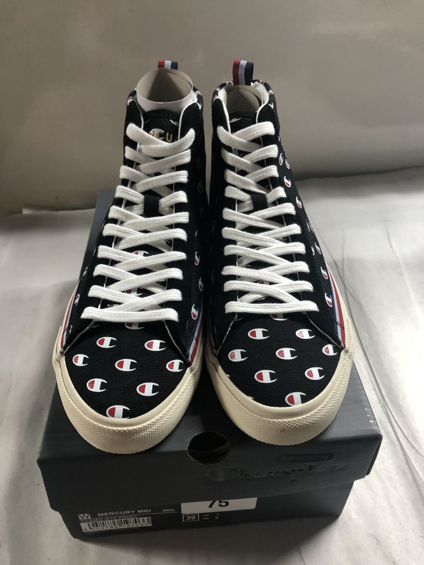 Champion High Top Sneakers. UK 6 - Image 2 of 4
