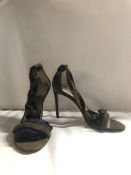 Stuart Weitzman Crafty Olive Suede Heels.EU 40 RRP £290.00