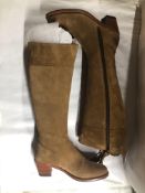 Fairfax And Favor Suede Heeled Regina Boots Sporting Fit. EU 40, UK 7 RRP £345.00