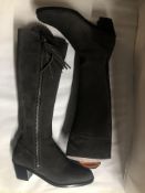 Fairfax And Favor Suede Heeled Regina Boots. EU 41 RRP £345.00