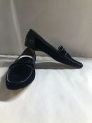 Emma Hope's Shoes Velluto Font 4 Flat Shoes.EU 38 RRP £290.00