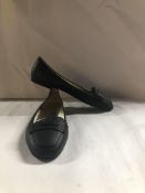 Ines De La Fressange Paris Francoise Ballet Pumps. EU 39 RRP £240.00