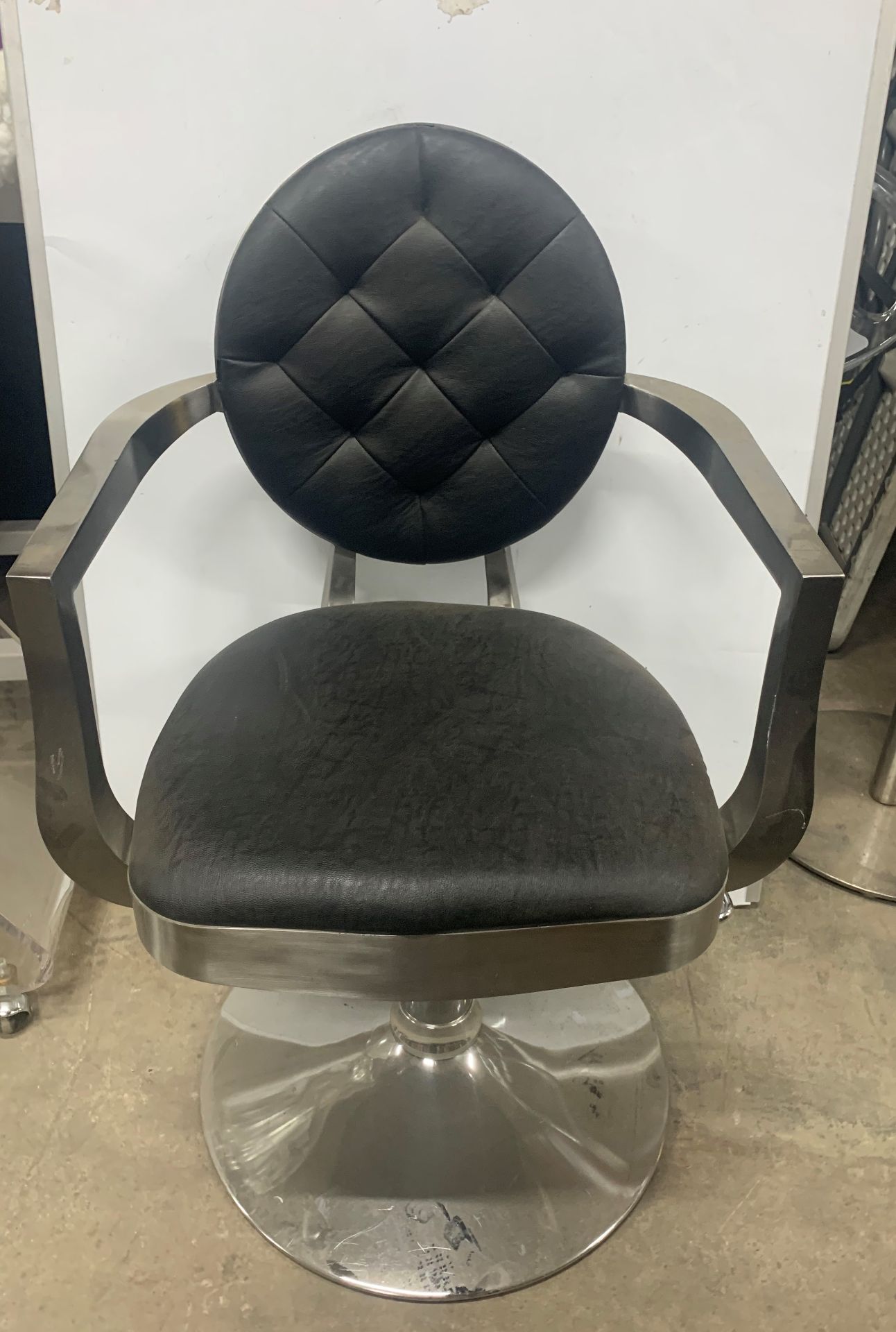 2 x Unbranded Salon Hight Adjustable Chairs